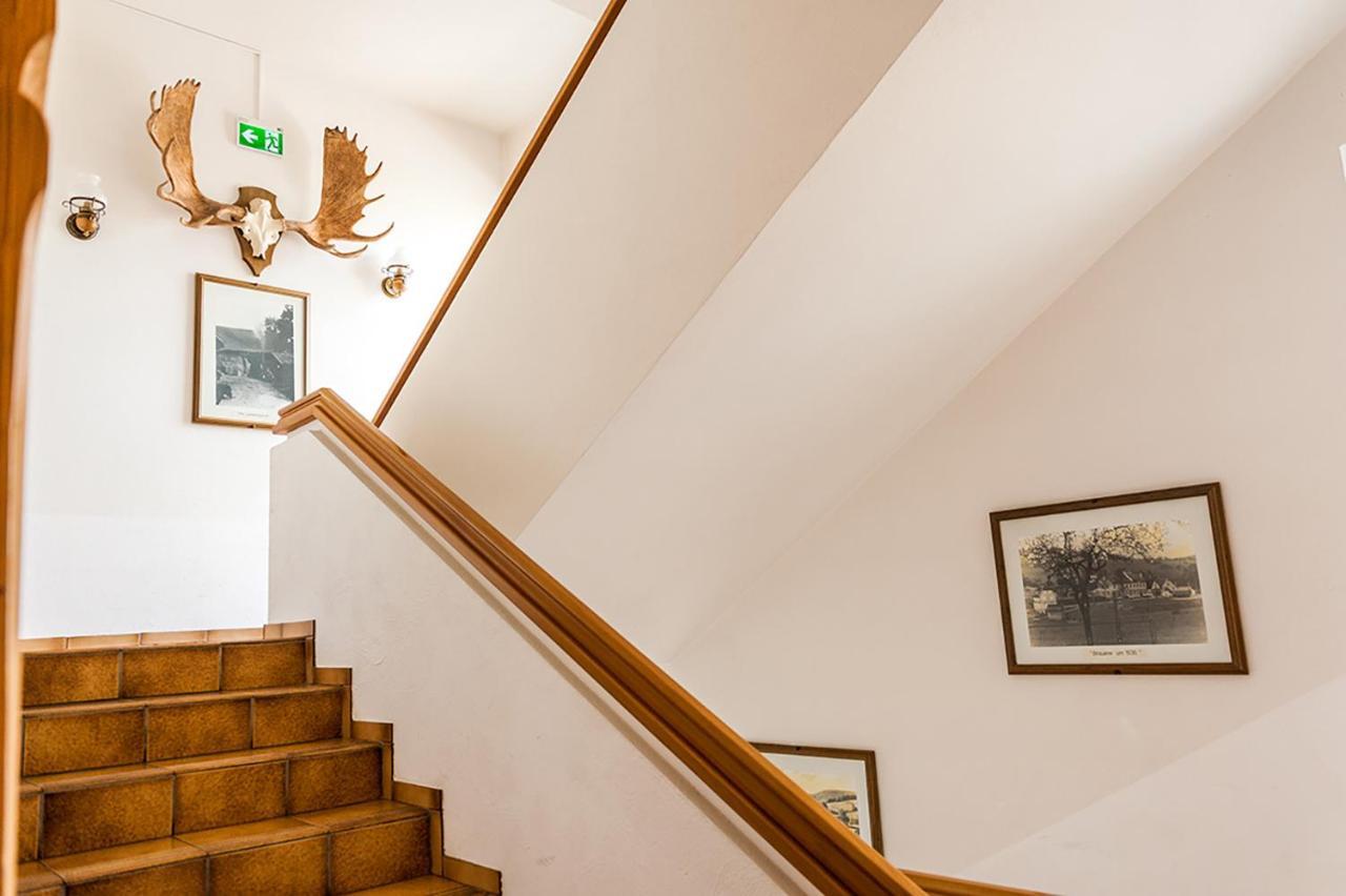 Hotelgasthof Schmucker Mossautal エクステリア 写真